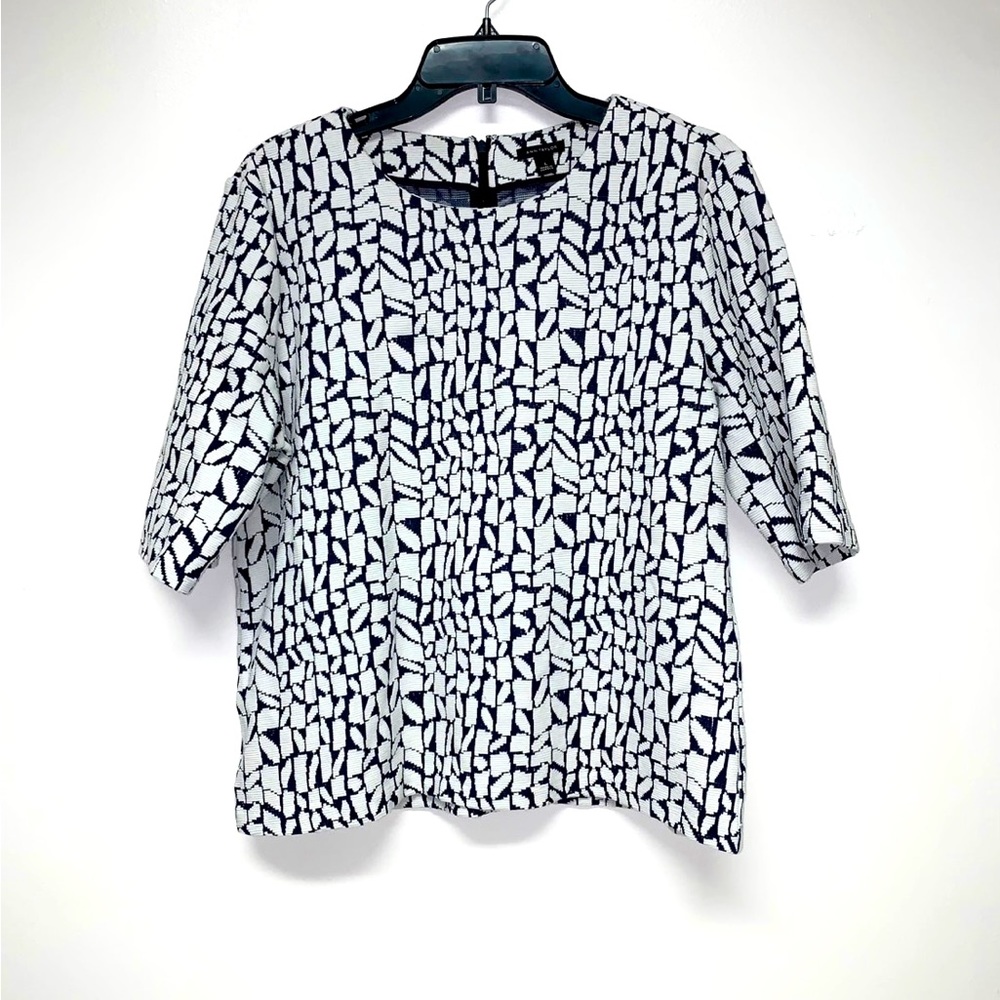 Ann Taylor Vintage Zip Back Short Sleeve Top size Large